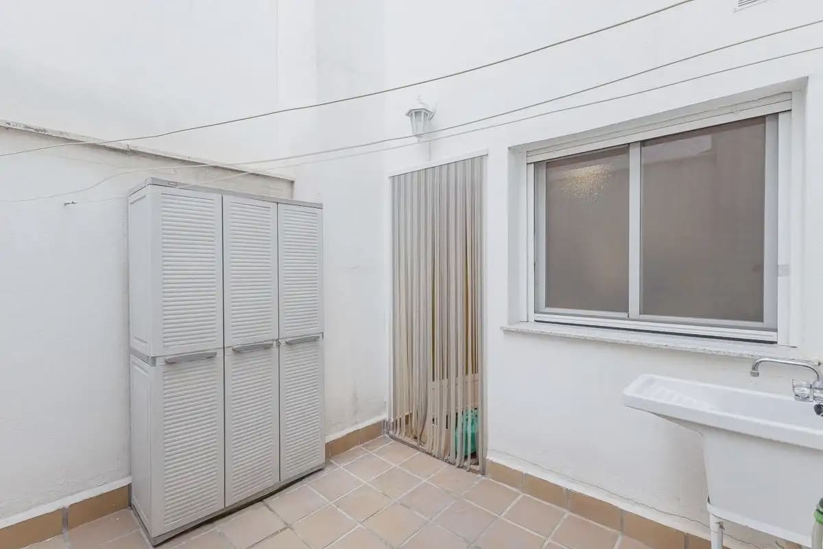 Hus til salgs i Guevejar med garasje - € 245 000 (Ref: 9837555)