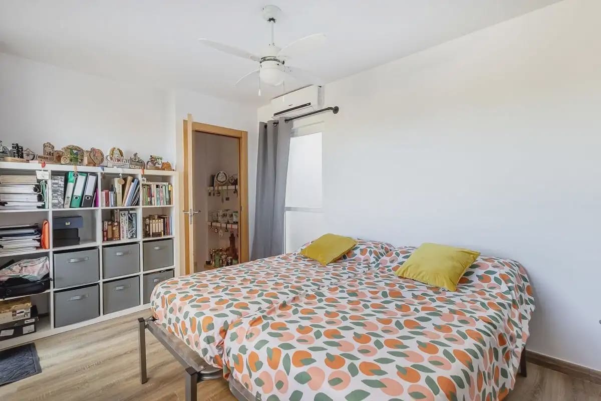 Hus til salgs i Guevejar med garasje - € 245 000 (Ref: 9837555)