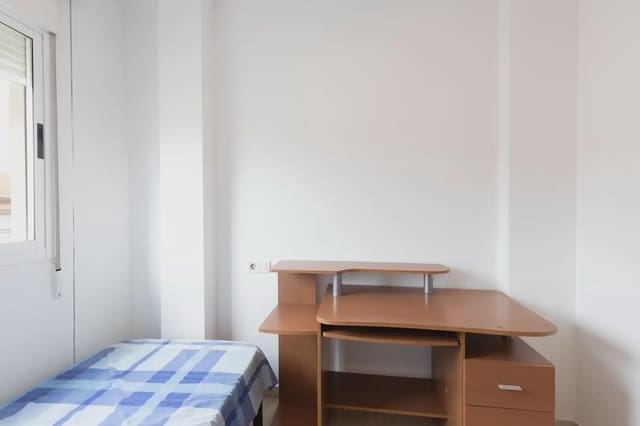 3 makuuhuone Omakotitalo myytävänä paikassa Ogíjares mukana 
autotalli - 239 900 € (Ref: 9837557)