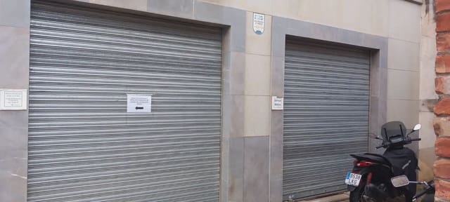 Commercial for rent in San Matías - Realejo, Granada city - € 2,800 (Ref: 9837558)