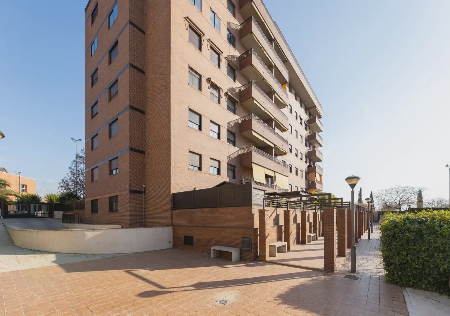 Mieszkanie na sprzedaż w Miasto Grenada z basenem garażem - 380 000 € (Ref: 9837559)