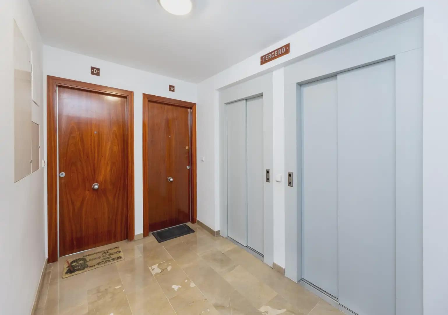Mieszkanie na sprzedaż w Miasto Grenada z basenem garażem - 380 000 € (Ref: 9837559)