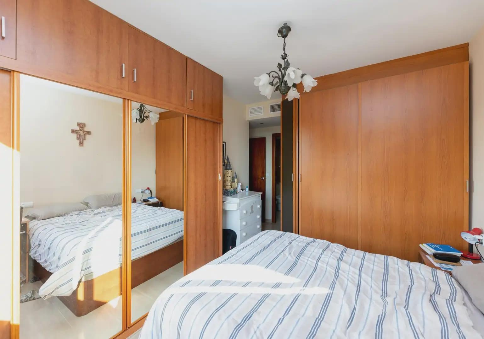 Mieszkanie na sprzedaż w Miasto Grenada z basenem garażem - 380 000 € (Ref: 9837559)