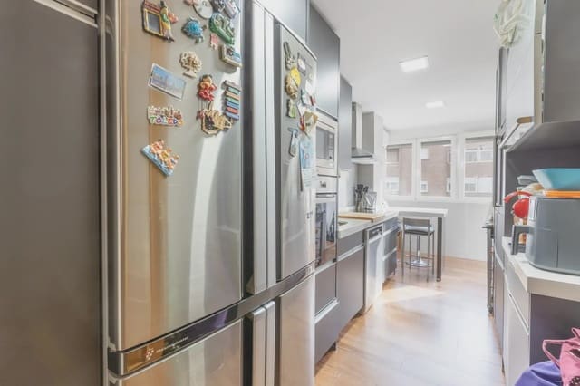 4 soveværelse Lejlighed til salg i Zaidin, Granada by med garage - € 310.000 (Ref: 9837560)