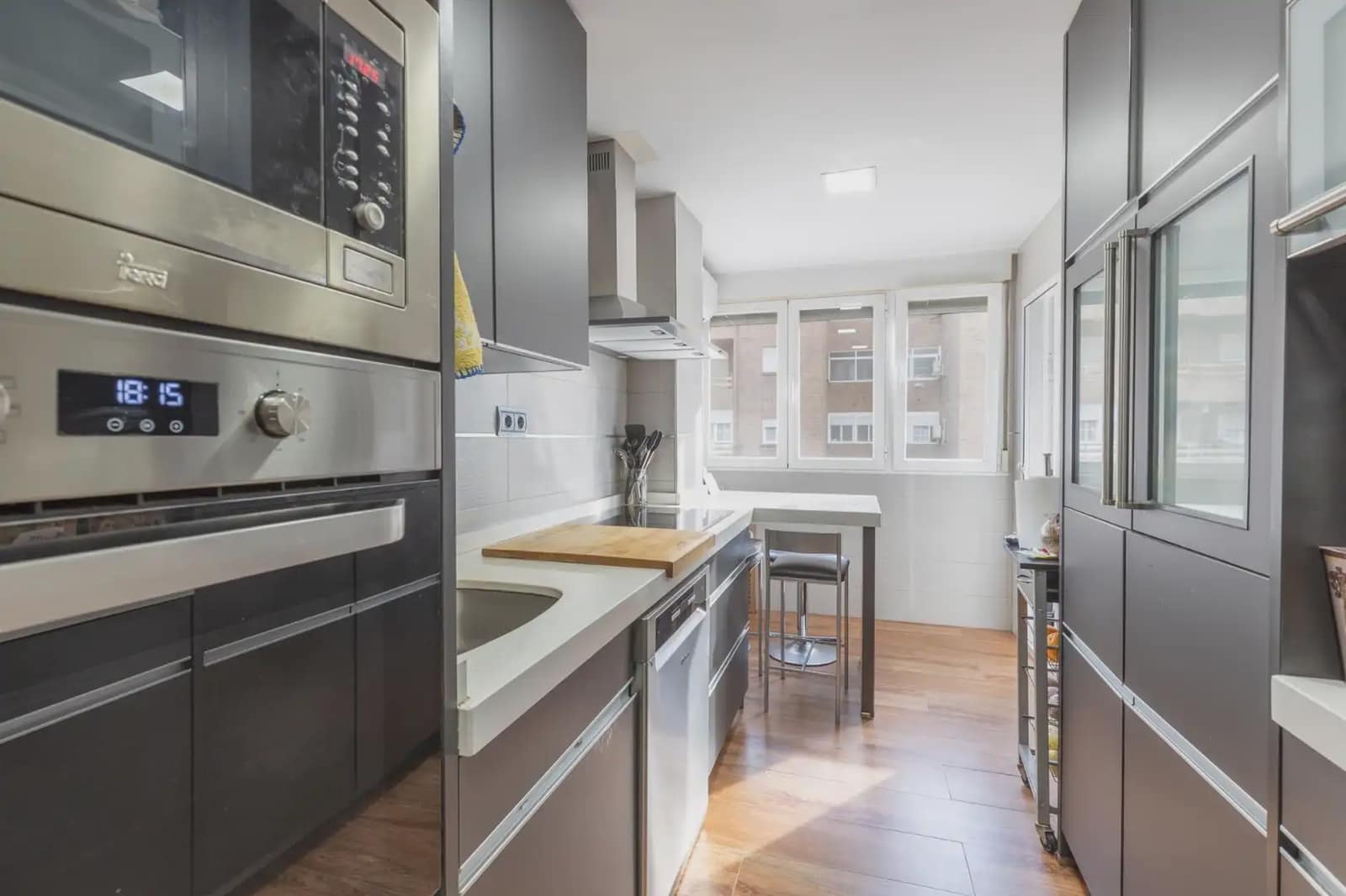 4 camera da letto Appartamento in vendita in Granada citta con garage - 360.000 € (Rif: 9837560)