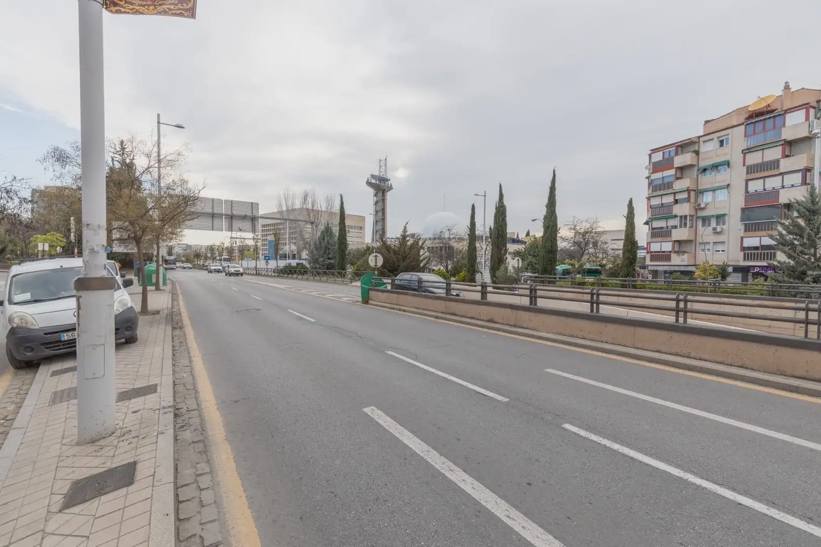 4 camera da letto Appartamento in vendita in Granada citta con garage - 360.000 € (Rif: 9837560)