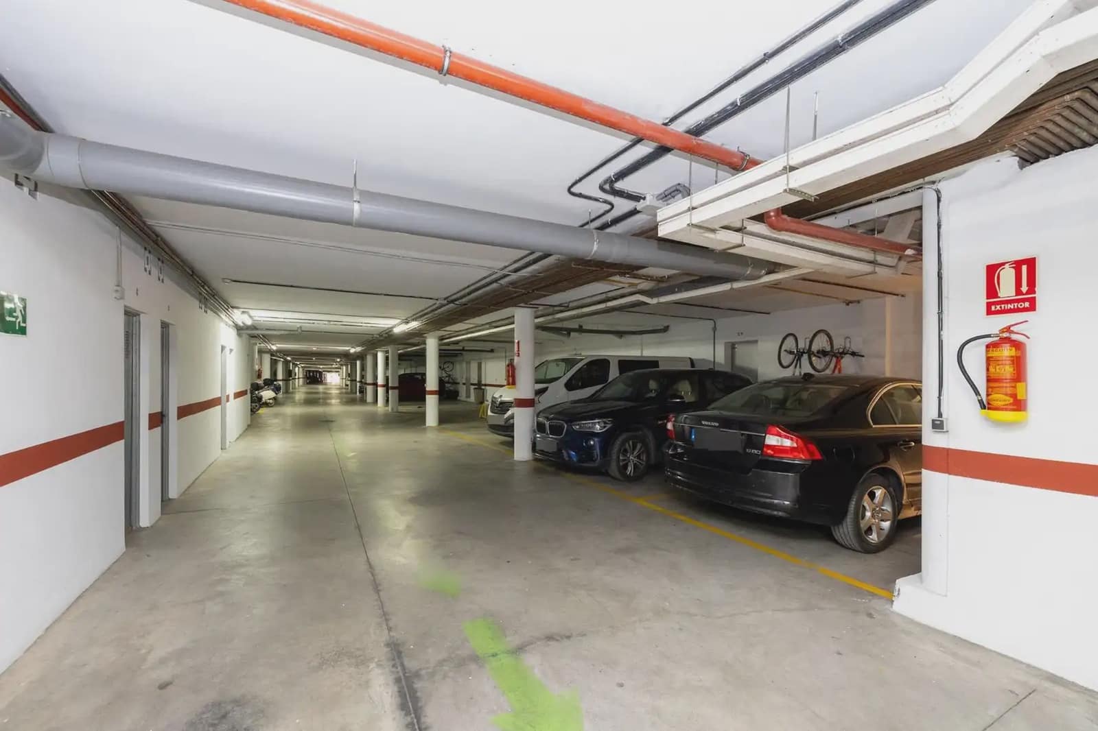 Omakotitalo myytävänä paikassa Granada kaupunki mukana uima-altaan 
autotalli - 540 000 € (Ref: 9837561)