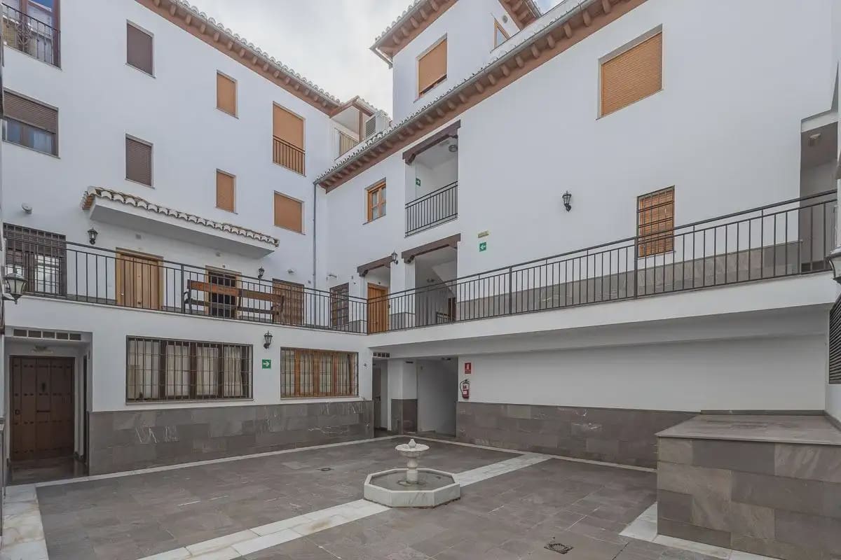 Appartement te koop in Granada stad - € 245.000 (Ref: 9837562)