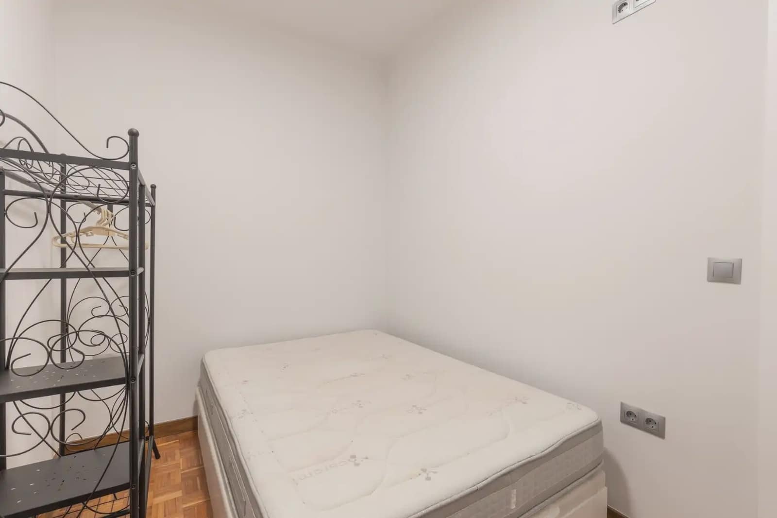 Lejlighed til salg i Granada by - € 359.000 (Ref: 9837563)