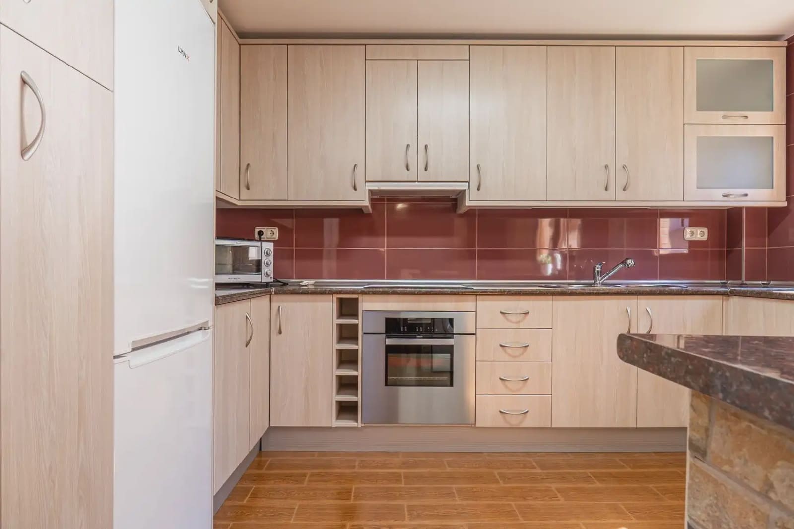 Villa/Maison à vendre à Peligros avec garage - 392 000 € (Ref: 9837564)