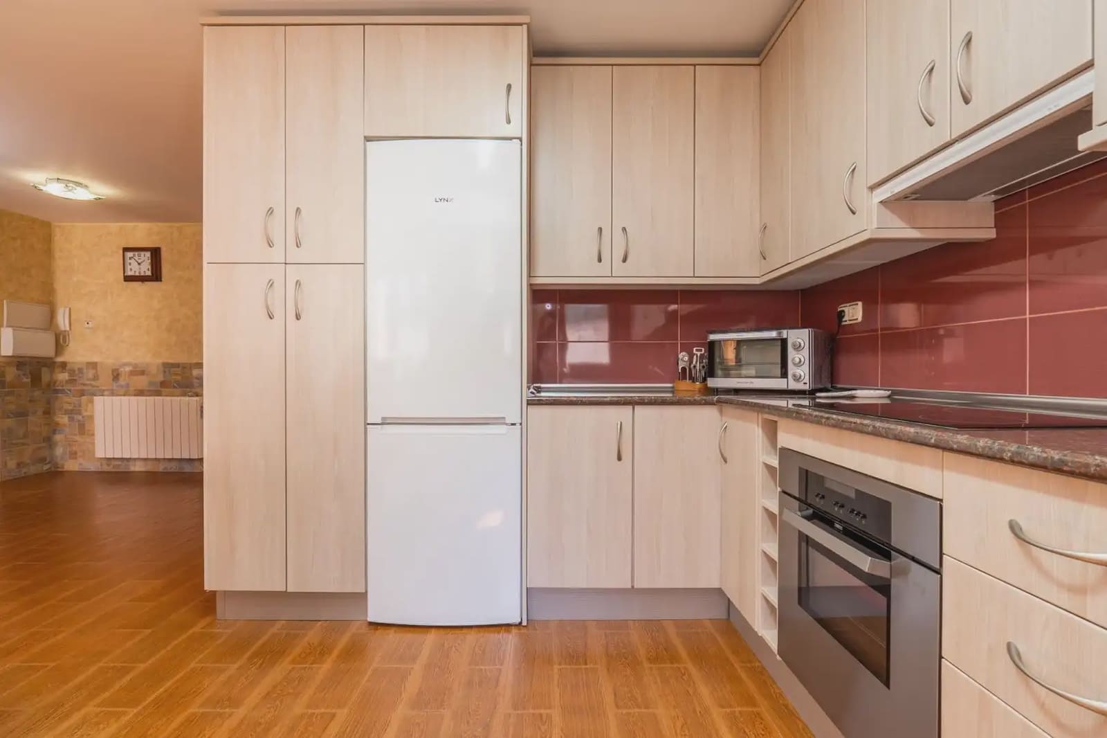 Villa/Maison à vendre à Peligros avec garage - 392 000 € (Ref: 9837564)