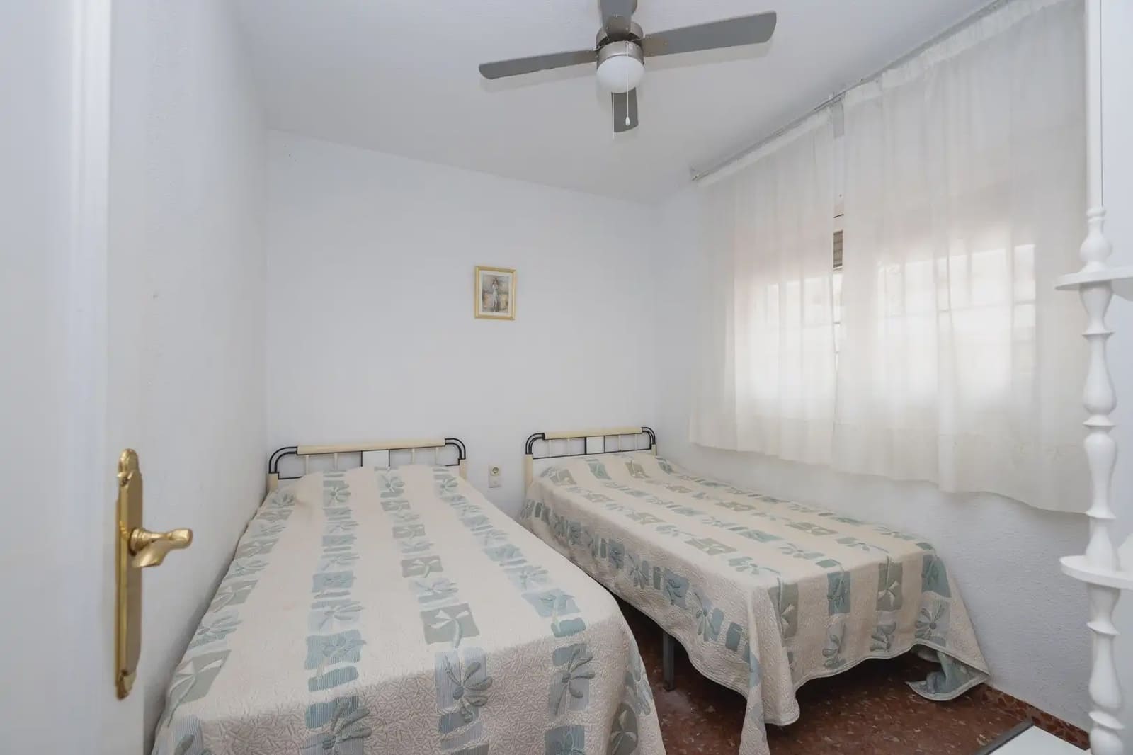 Villa for sale in Salobrena with garage - € 440,000 (Ref: 9837566)