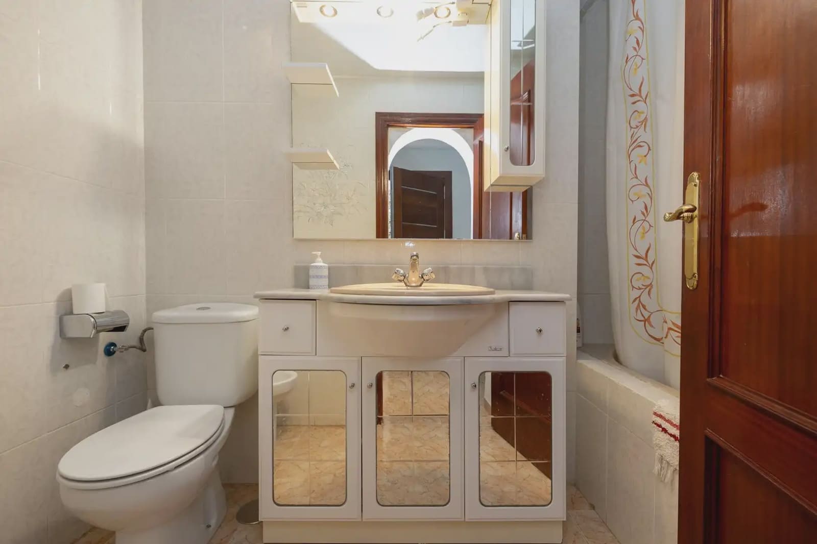 Villa for sale in Salobrena with garage - € 440,000 (Ref: 9837566)