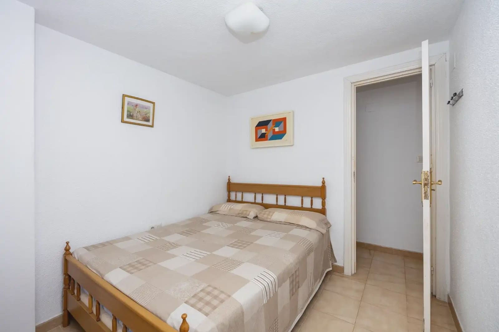 Villa for sale in Salobrena with garage - € 440,000 (Ref: 9837566)