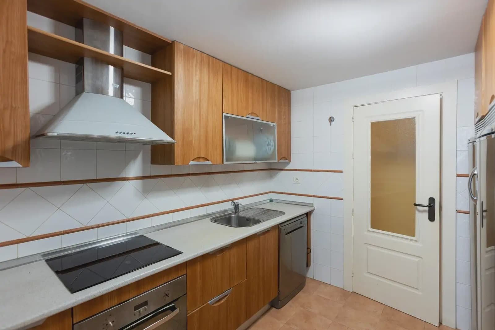 Flat for sale in Almunecar with pool garage - € 419,500 (Ref: 9837567)