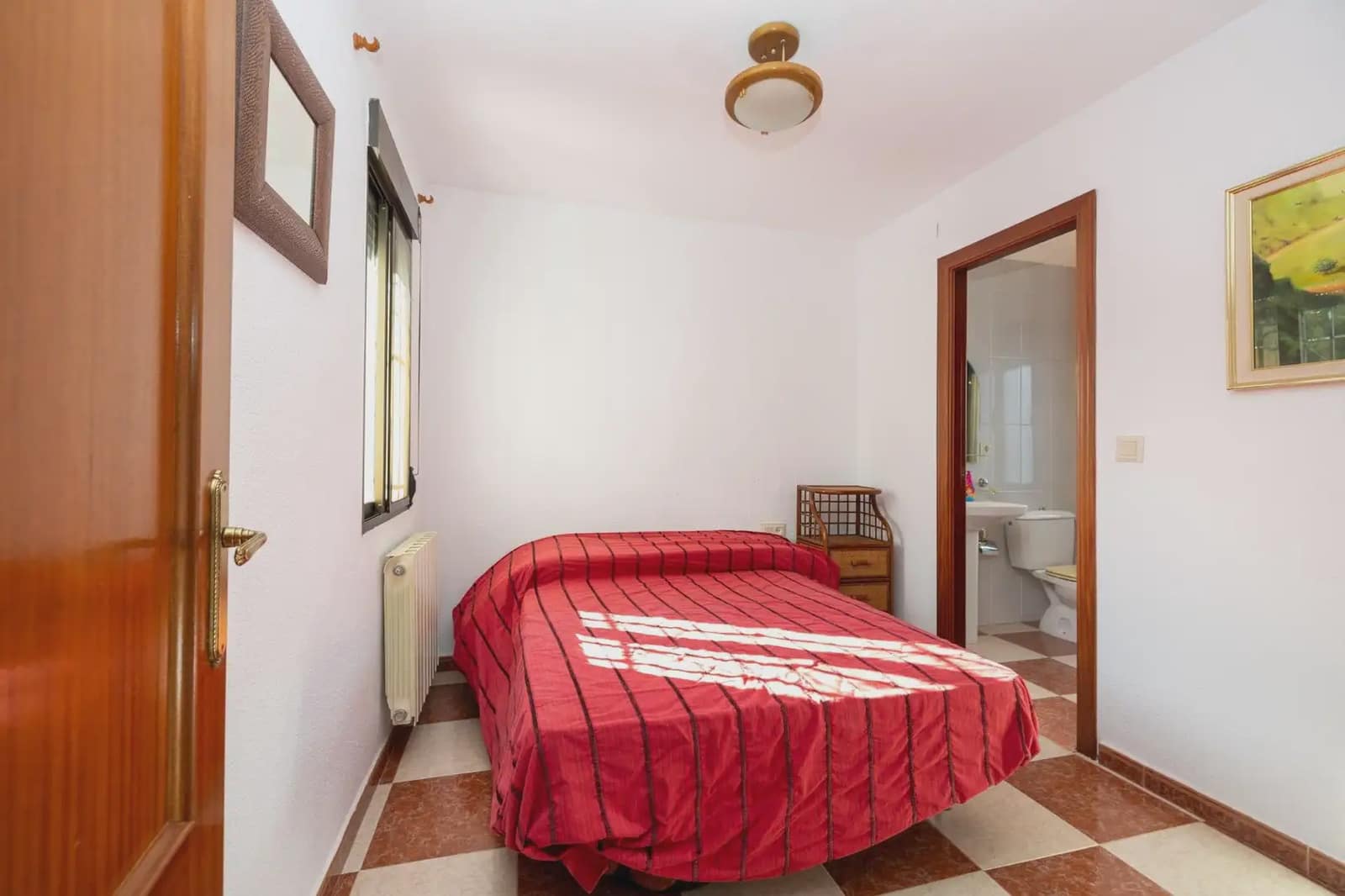 Villa for sale in Otura with pool garage - € 420,000 (Ref: 9837571)