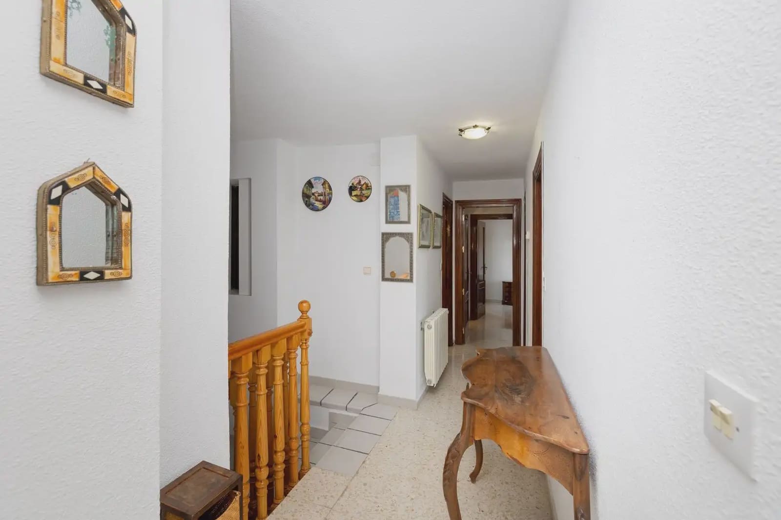 Villa for sale in Otura with pool garage - € 420,000 (Ref: 9837571)