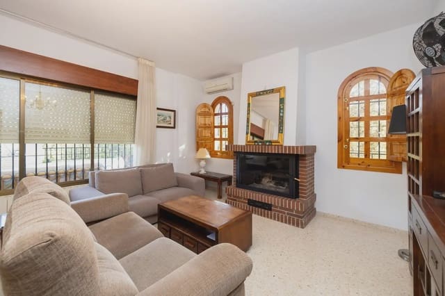 7 chambre Villa/Maison à vendre à Otura avec piscine garage - 420 000 € (Ref: 9837571)