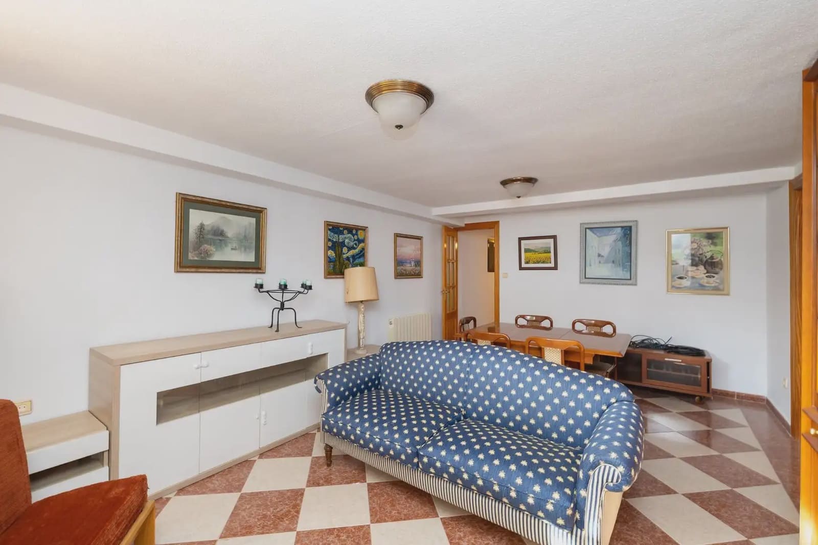 Villa for sale in Otura with pool garage - € 420,000 (Ref: 9837571)