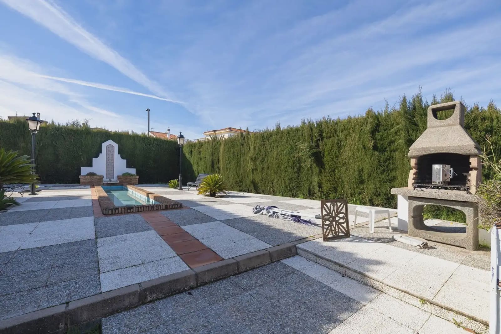 Villa for sale in Otura with pool garage - € 420,000 (Ref: 9837571)