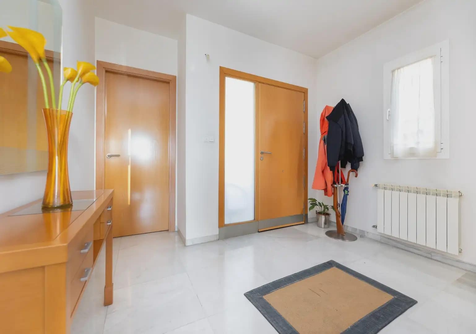 Villa zu verkaufen in Cajar mit Pool Garage - 580.000 € (Ref: 9837572)
