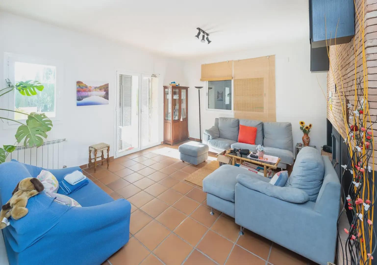 Villa zu verkaufen in Cajar mit Pool Garage - 580.000 € (Ref: 9837572)