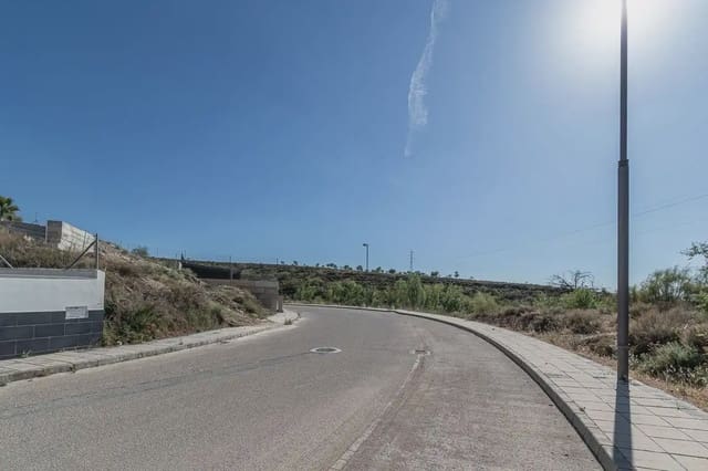 Tontti myytävänä paikassa La Zubia - 65 000 € (Ref: 9837576)