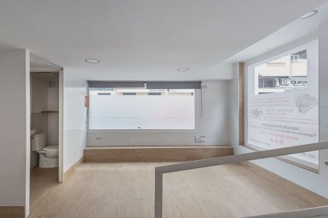 Gewerbe zu verkaufen in Figares, Granada Stadt - 64.900 € (Ref: 9837577)