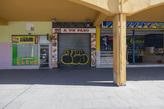 Local Comercial en Almanjayar, Granada ciudad en venta - 185.000 € (Ref: 9837578)