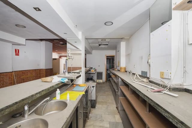 Local Comercial en Almanjayar, Granada ciudad en venta - 185.000 € (Ref: 9837578)
