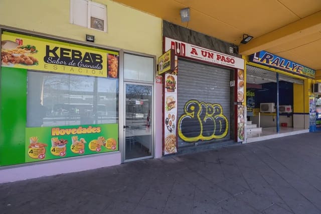 Local Comercial en Almanjayar, Granada ciudad en venta - 185.000 € (Ref: 9837578)