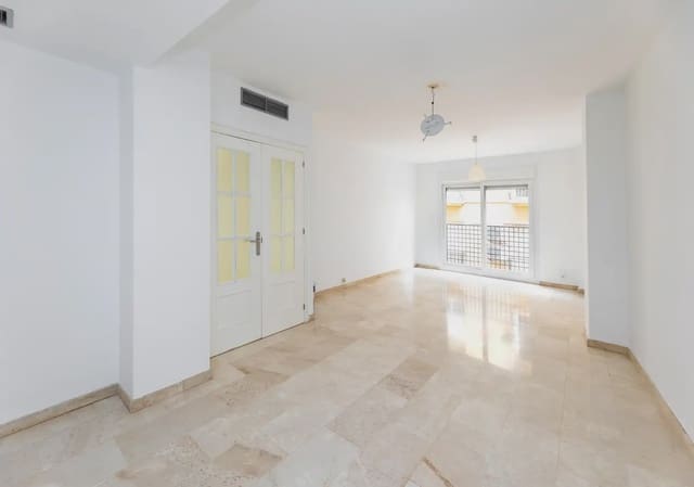 Leilighet til salgs i San Matías - Realejo, Granada by - € 335 000 (Ref: 9837579)
