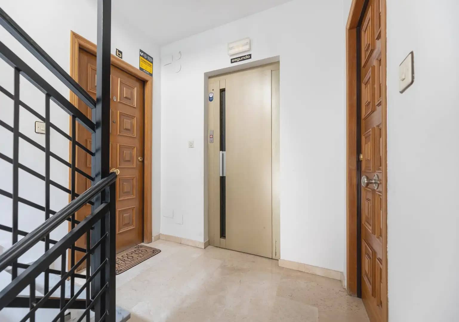Wohnung zu verkaufen in Granada Stadt - 335.000 € (Ref: 9837579)