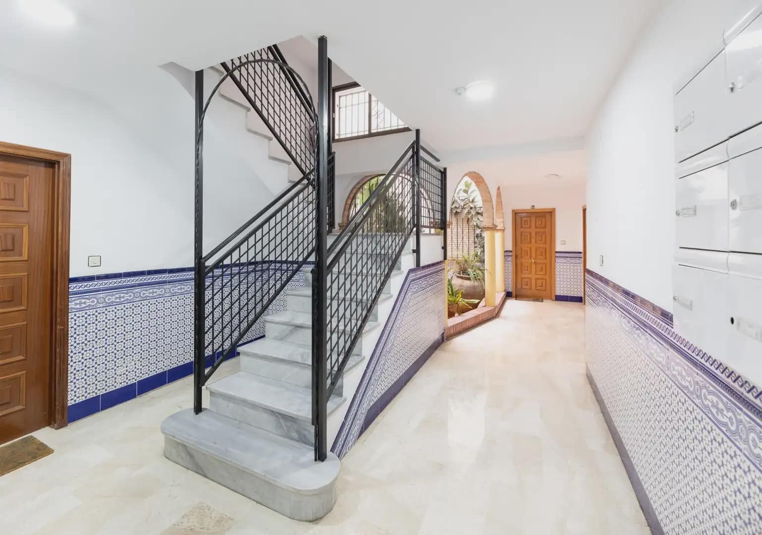 Wohnung zu verkaufen in Granada Stadt - 335.000 € (Ref: 9837579)