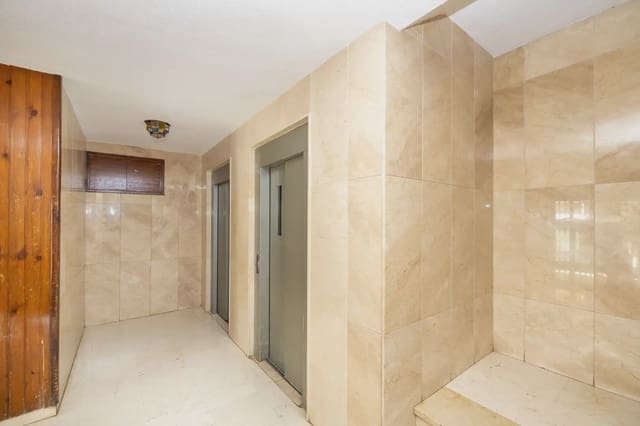 Lejlighed til salg i Zaidin, Granada by - € 260.000 (Ref: 9837580)
