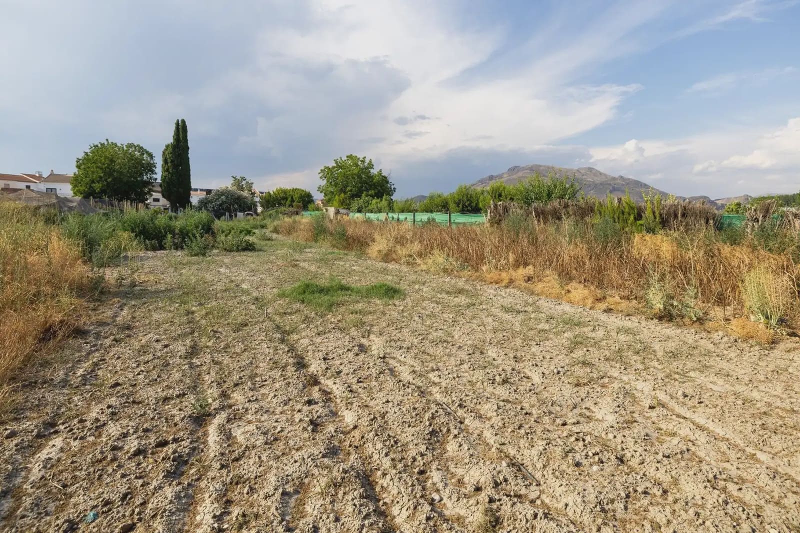Finca/Landgut zu verkaufen in Chauchina mit Pool - 225.000 € (Ref: 9837590)