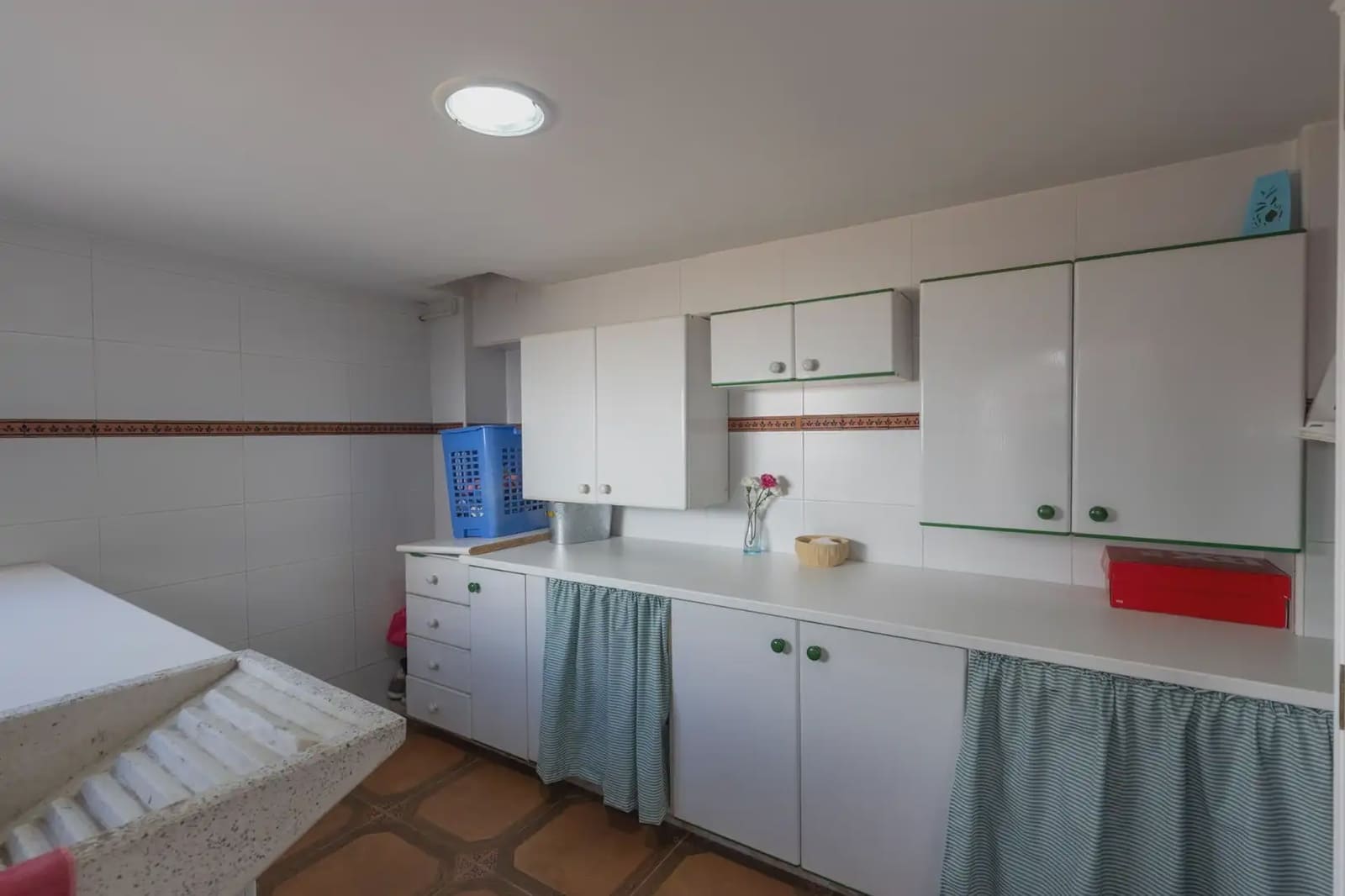 Townhouse for sale in Chauchina with garage - € 285,900 (Ref: 9837594)