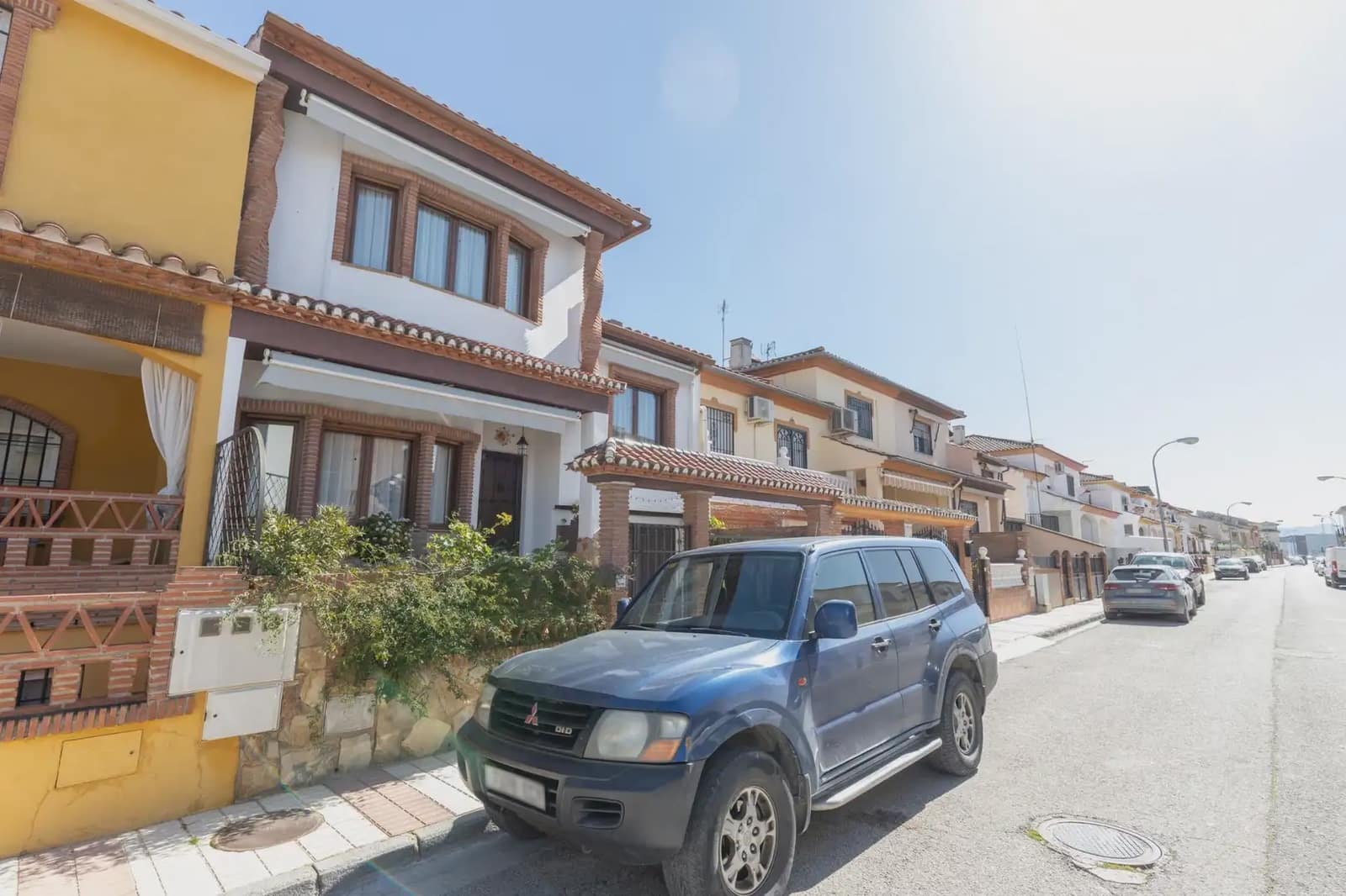 Townhouse for sale in Chauchina with garage - € 285,900 (Ref: 9837594)