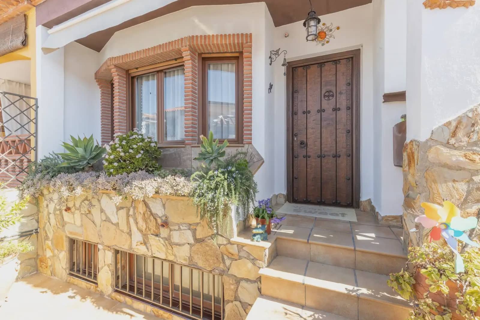 Townhouse for sale in Chauchina with garage - € 285,900 (Ref: 9837594)