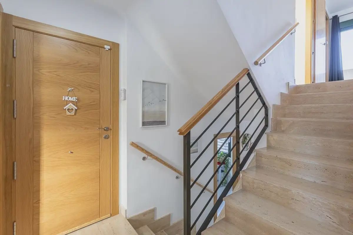 Omakotitalo myytävänä paikassa Las Gabias mukana uima-altaan 
autotalli - 279 000 € (Ref: 9837595)