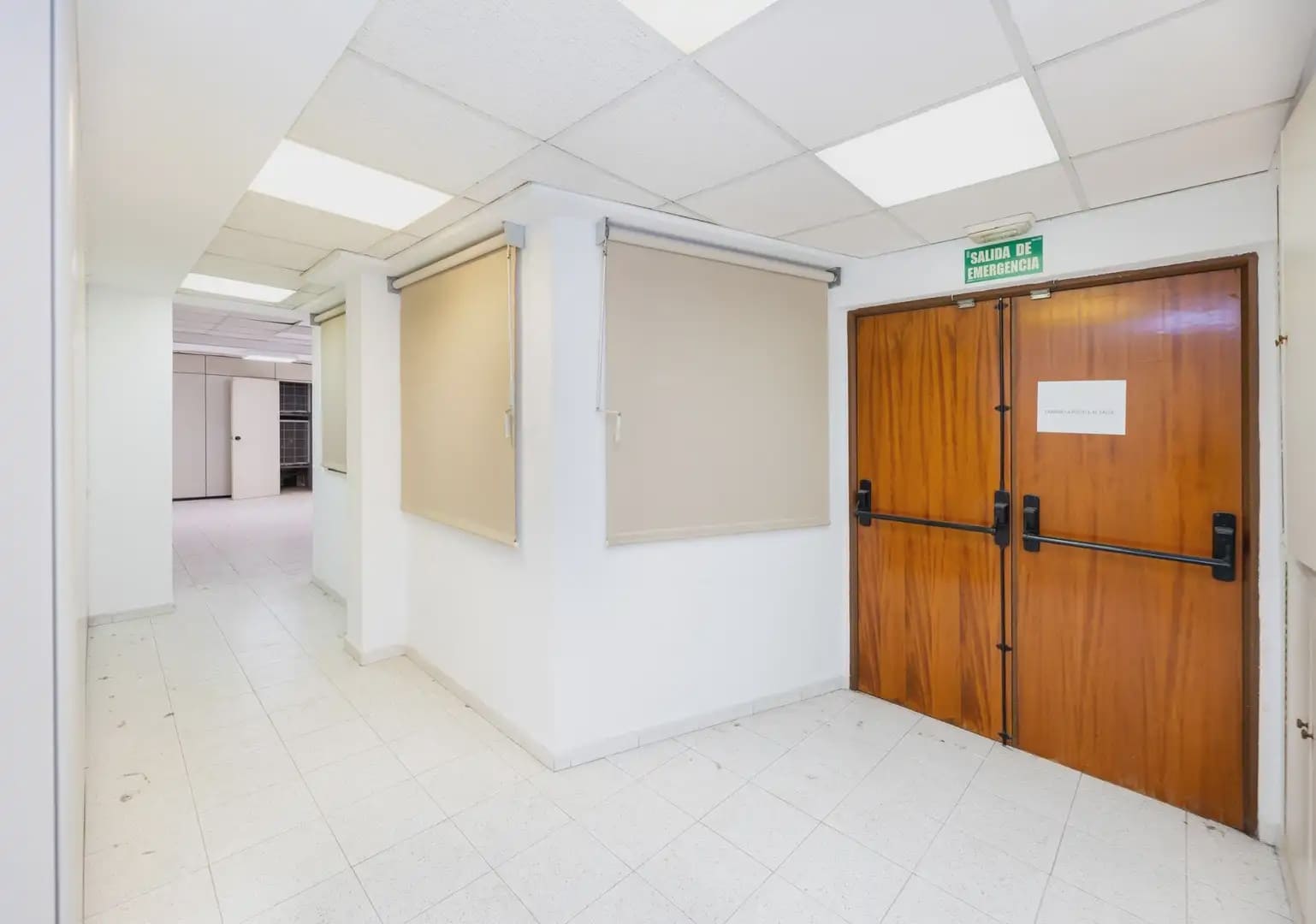 Gewerbe zu verkaufen in Granada Stadt - 980.000 € (Ref: 9837598)