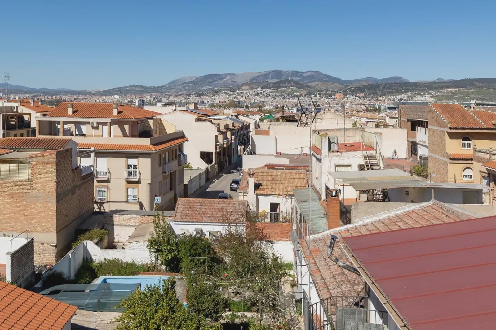 Moradia para venda em Armilla com garagem - 649 000 € (Ref: 9837602)