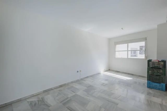 2 soverom Leilighet til salgs i Cenes de la Vega med garasje - € 135 000 (Ref: 9837604)