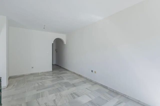 2 soverom Leilighet til salgs i Cenes de la Vega med garasje - € 135 000 (Ref: 9837604)