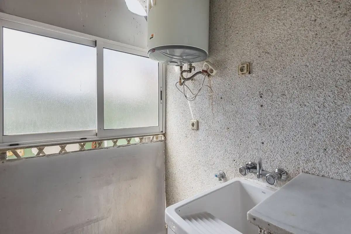 2 bedroom Flat for sale in Cenes de la Vega with garage - € 135,000 (Ref: 9837604)