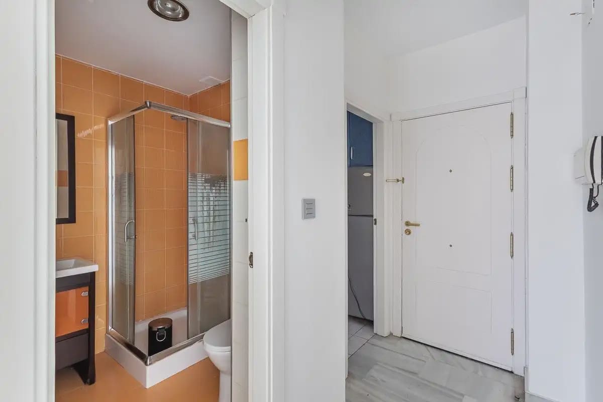 2 bedroom Flat for sale in Cenes de la Vega with garage - € 135,000 (Ref: 9837604)