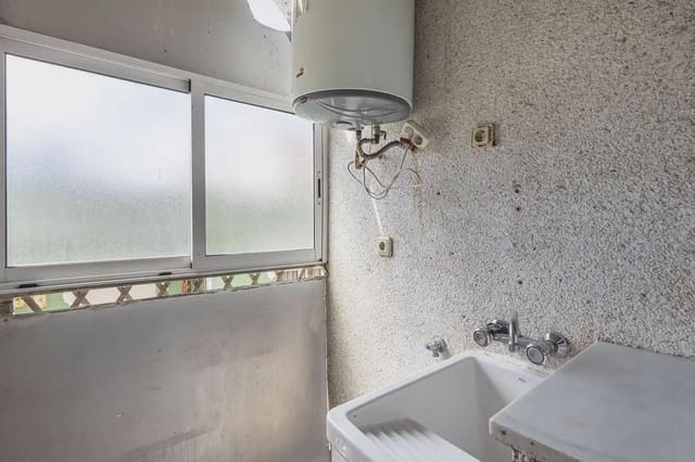 2 soverom Leilighet til salgs i Cenes de la Vega med garasje - € 135 000 (Ref: 9837604)