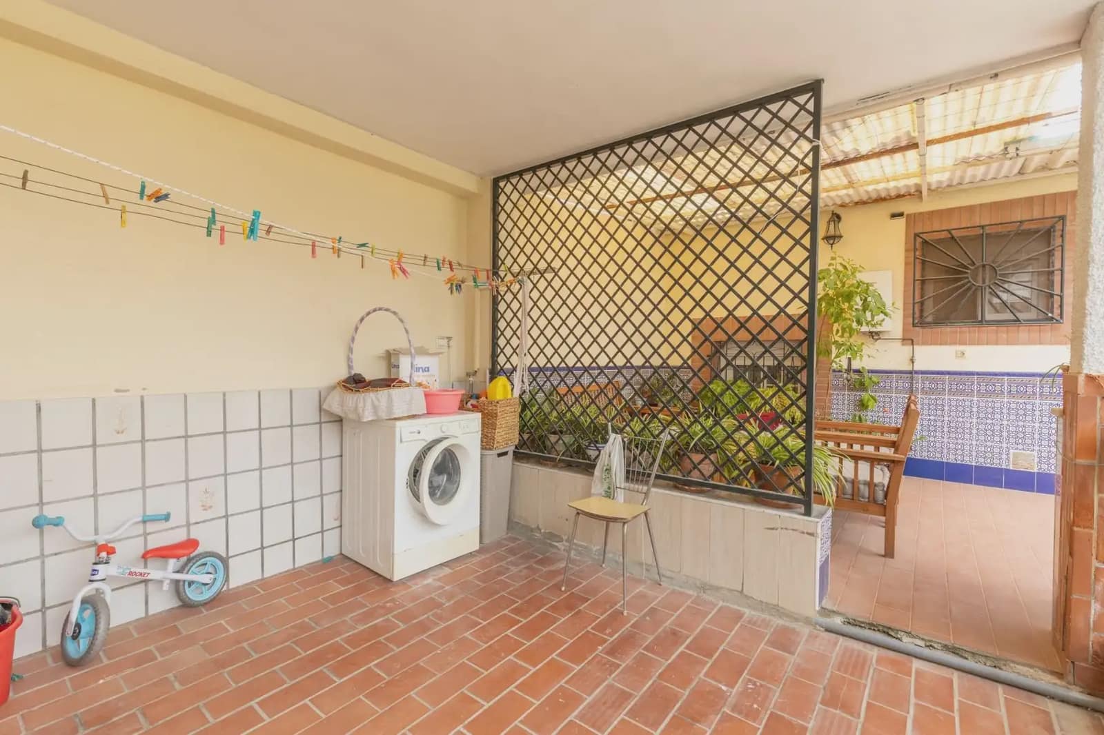 Byhus til salg i Armilla med garage - € 295.000 (Ref: 9837605)