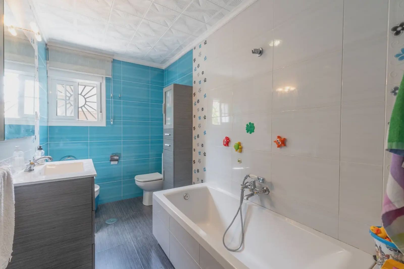 Byhus til salg i Armilla med garage - € 295.000 (Ref: 9837605)