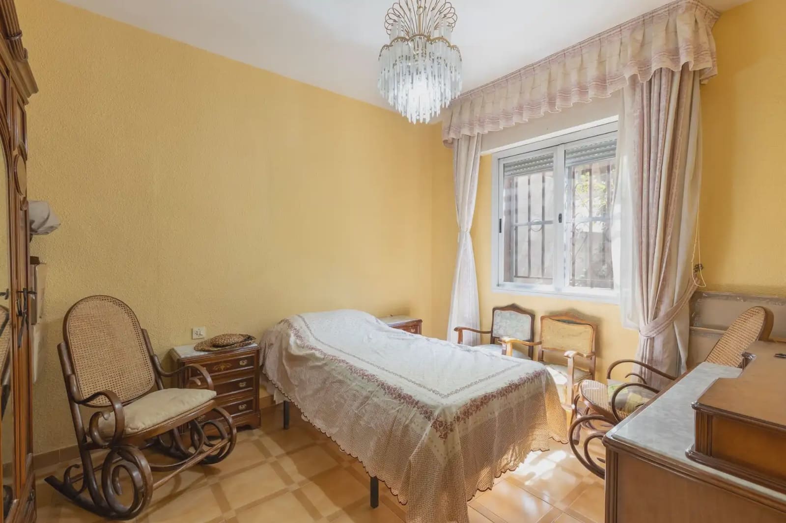 Byhus til salg i Armilla med garage - € 295.000 (Ref: 9837605)
